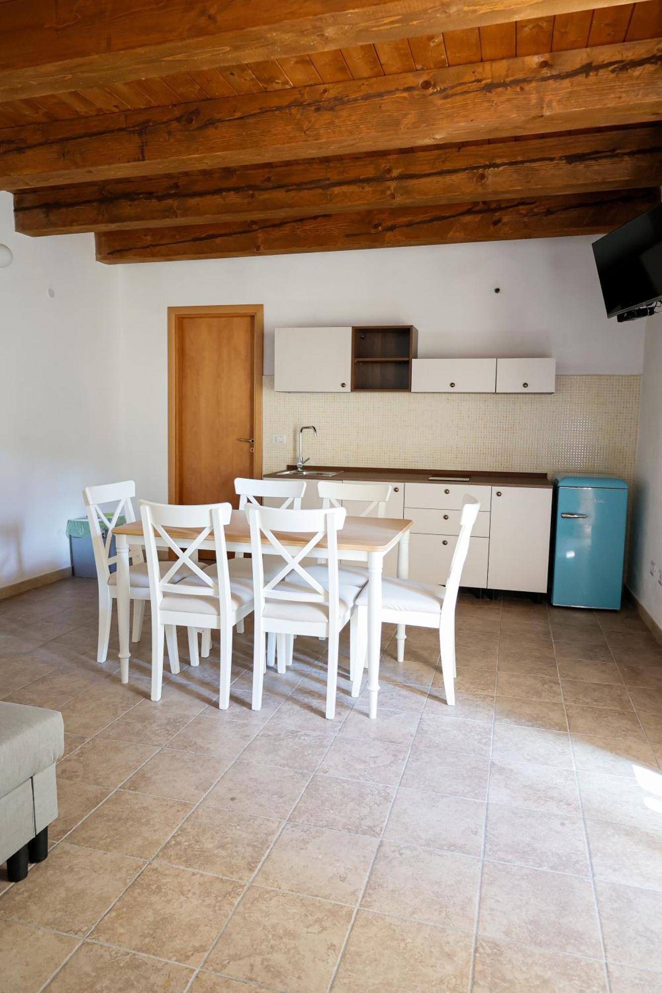 La Portella Quiet Residence Oriolo  Экстерьер фото